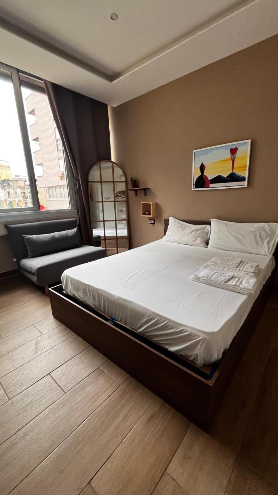 Vespucci Rooms نابولي الغرفة الصورة